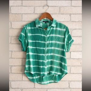 Velvet Heart Womens Tie Dye Button Down Short Sleeve